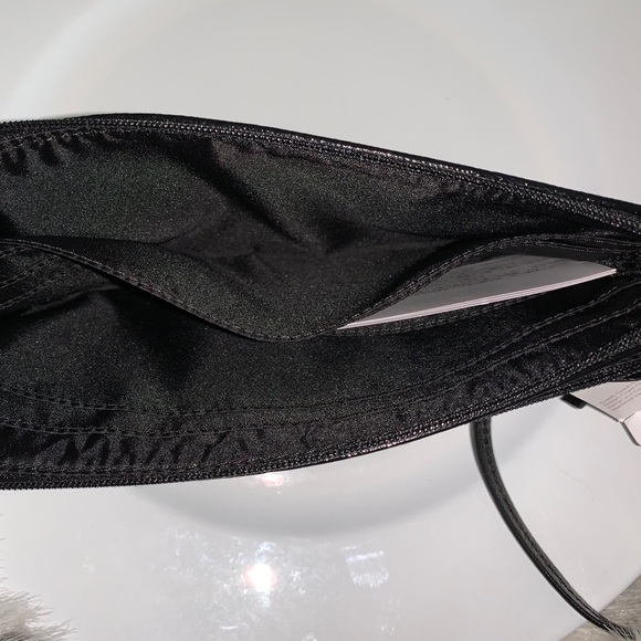 COACH DOUBLE ZIP WRISTLET